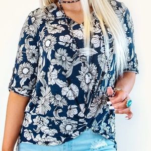 Glitzy Girlz Women’s Boutique Blouse